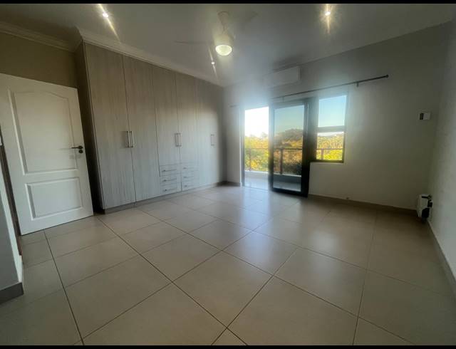 3 BEDROOM HOUSE TO LET IN NEW SALT ROCK CITY